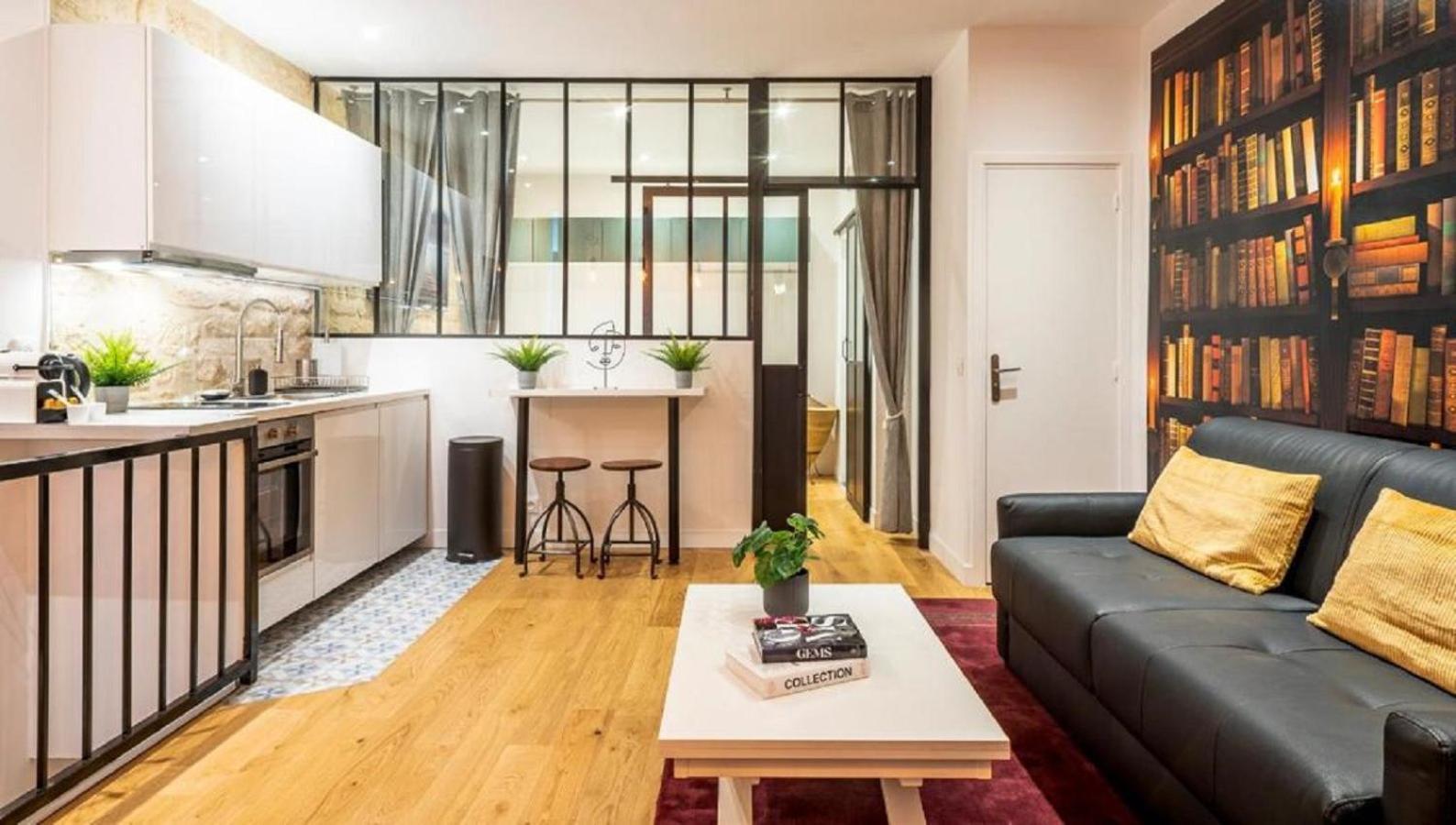 153 - Urban Pretty Flat In Center Of Paris Apartment Exterior photo